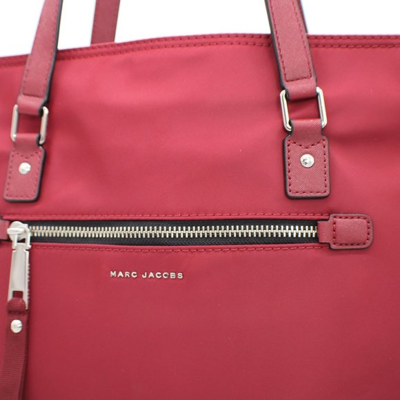 Marc Jacobs  Trooper Nylon Tote in Deep Maroon - Picture 5 of 5